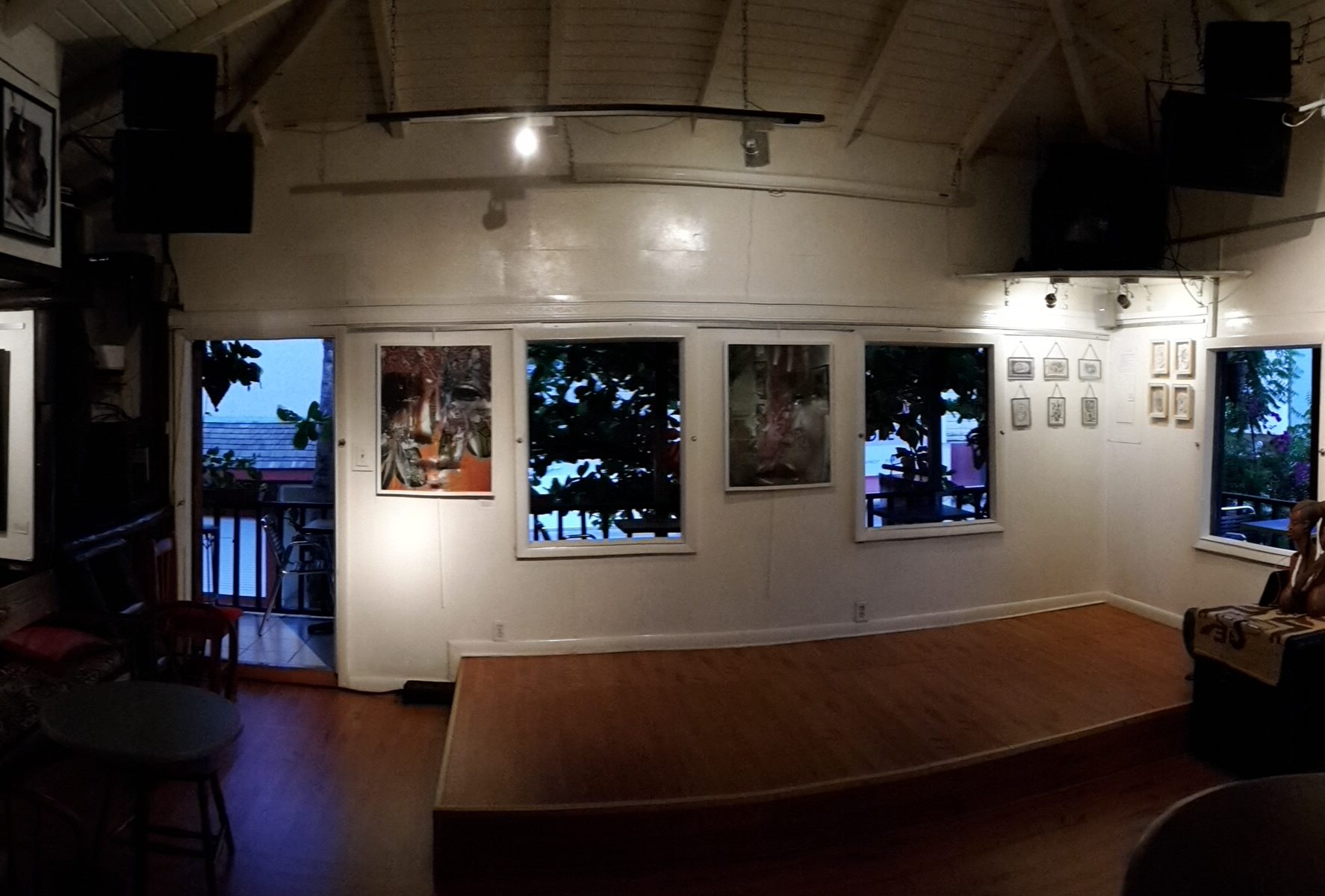 Exposition « Pile.... Faces & Versions » – Axum Café - 29 Avril 2017.